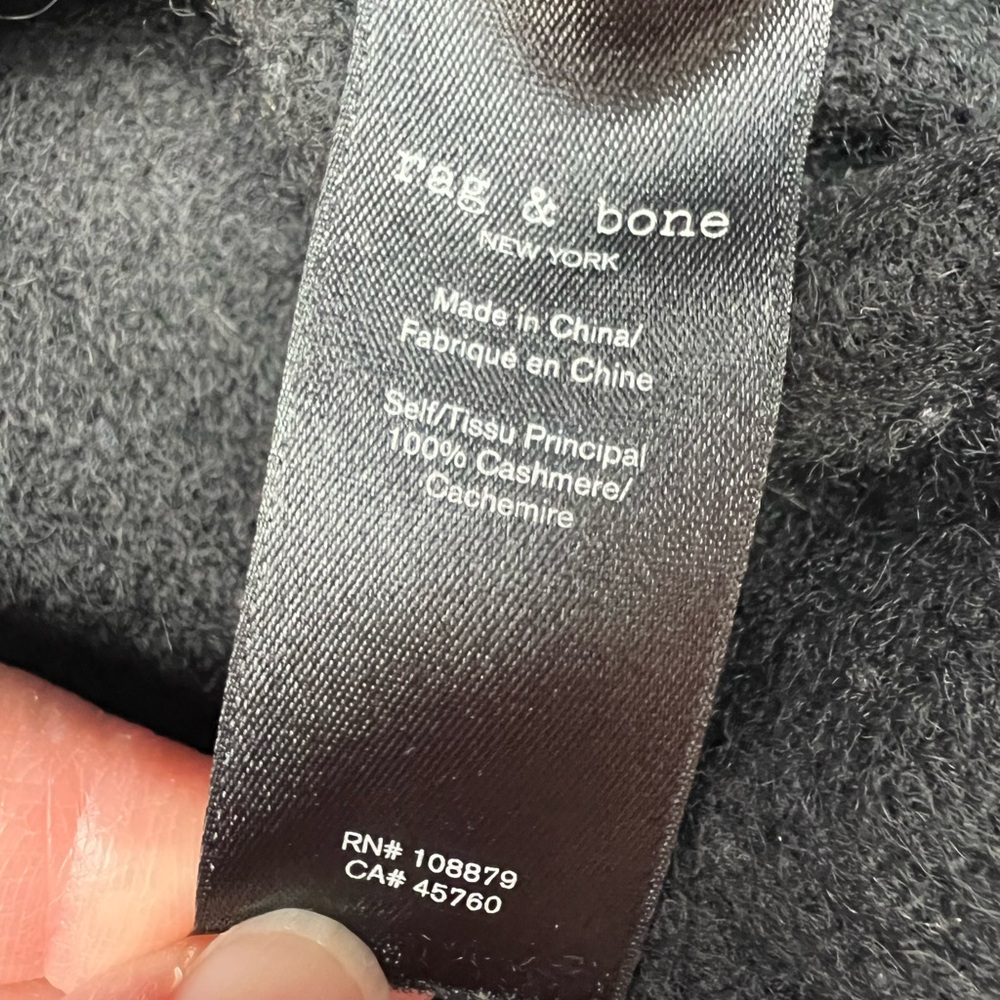 Rag & Bone Men's Black Crewneck Sweater 100% cashmere Medium - Picture 3 of 7